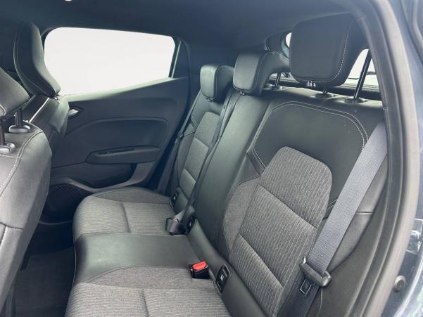Vente en ligne Renault Clio 5 Clio TCe 90 - 21N au prix de 15 900 €