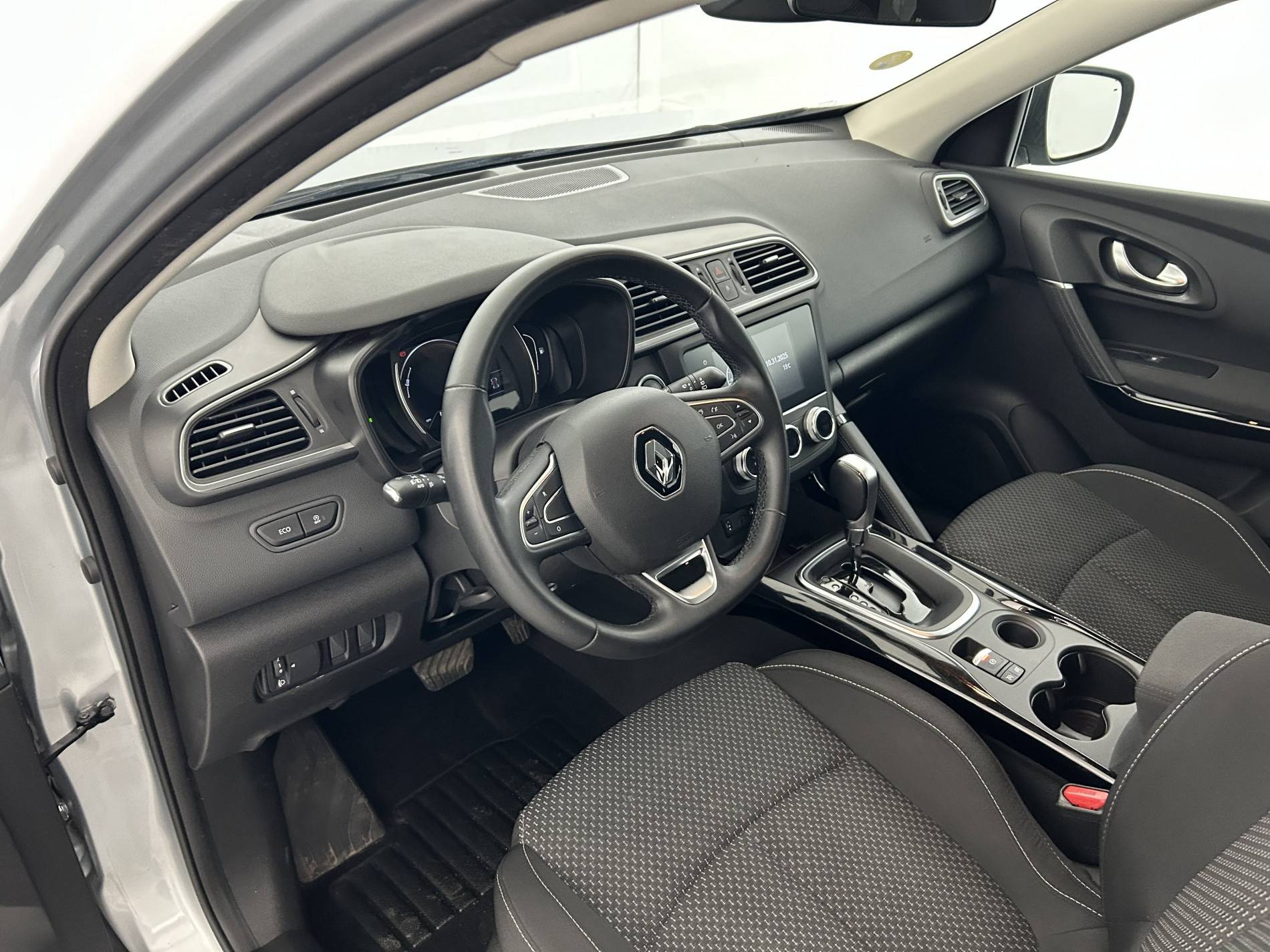Vente en ligne Renault Kadjar  Blue dCi 115 EDC au prix de 19 490 €