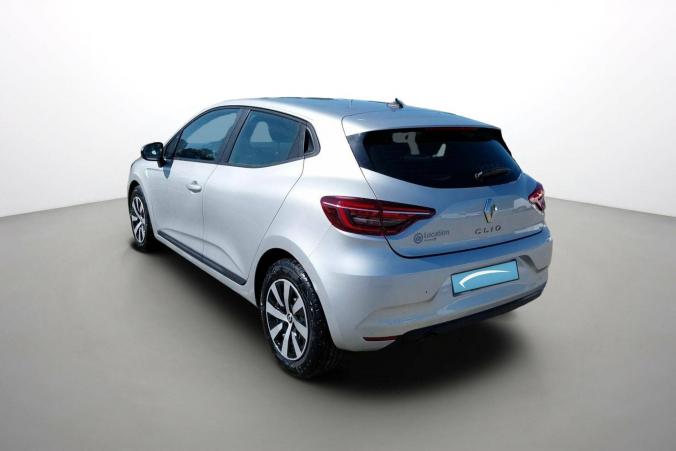 Vente en ligne Renault Clio 5 Clio TCe 90 au prix de 15 990 €