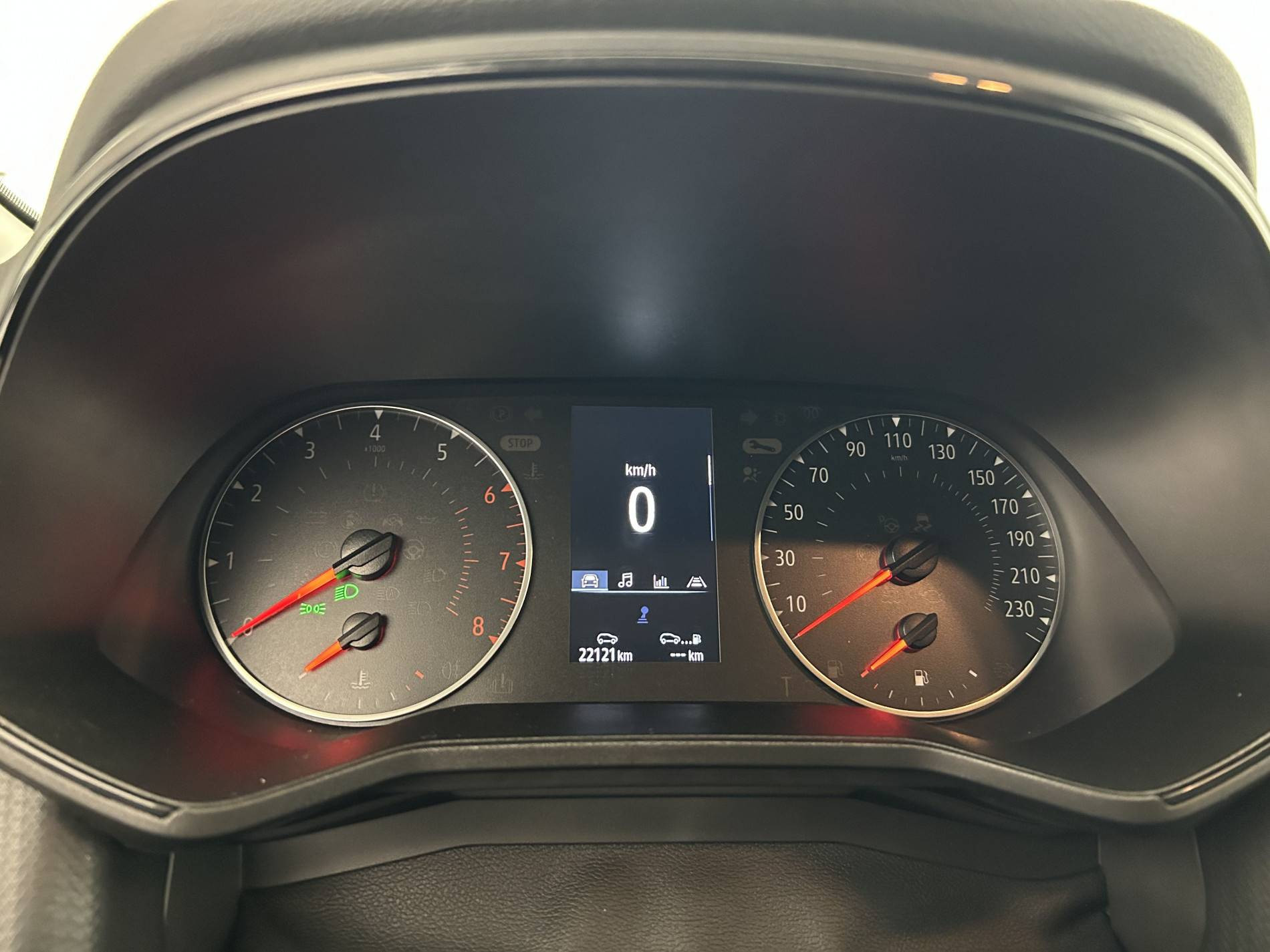 Vente en ligne Renault Clio 5 Clio TCe 90 au prix de 15 990 €