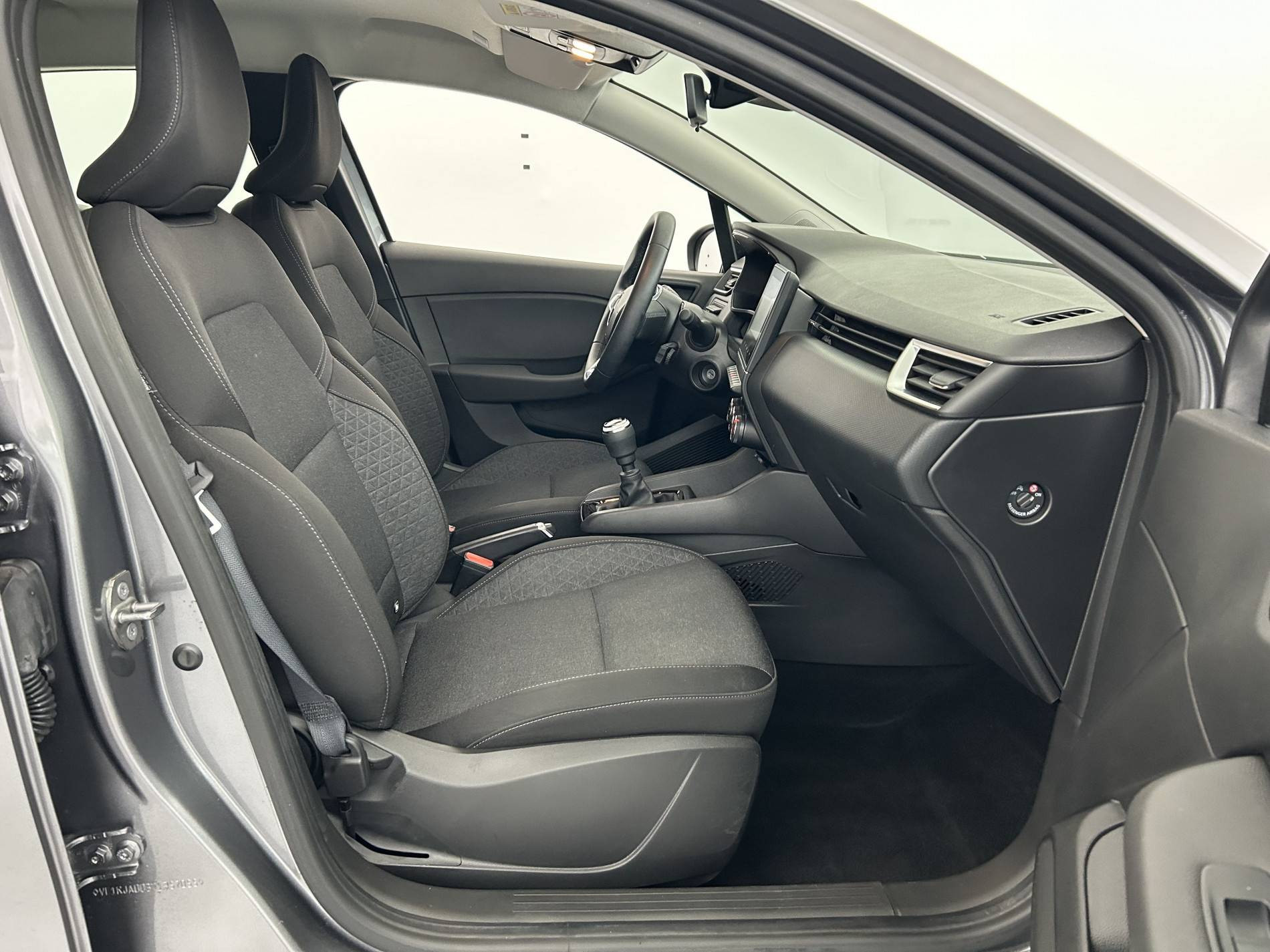 Vente en ligne Renault Clio 5 Clio TCe 90 au prix de 15 990 €