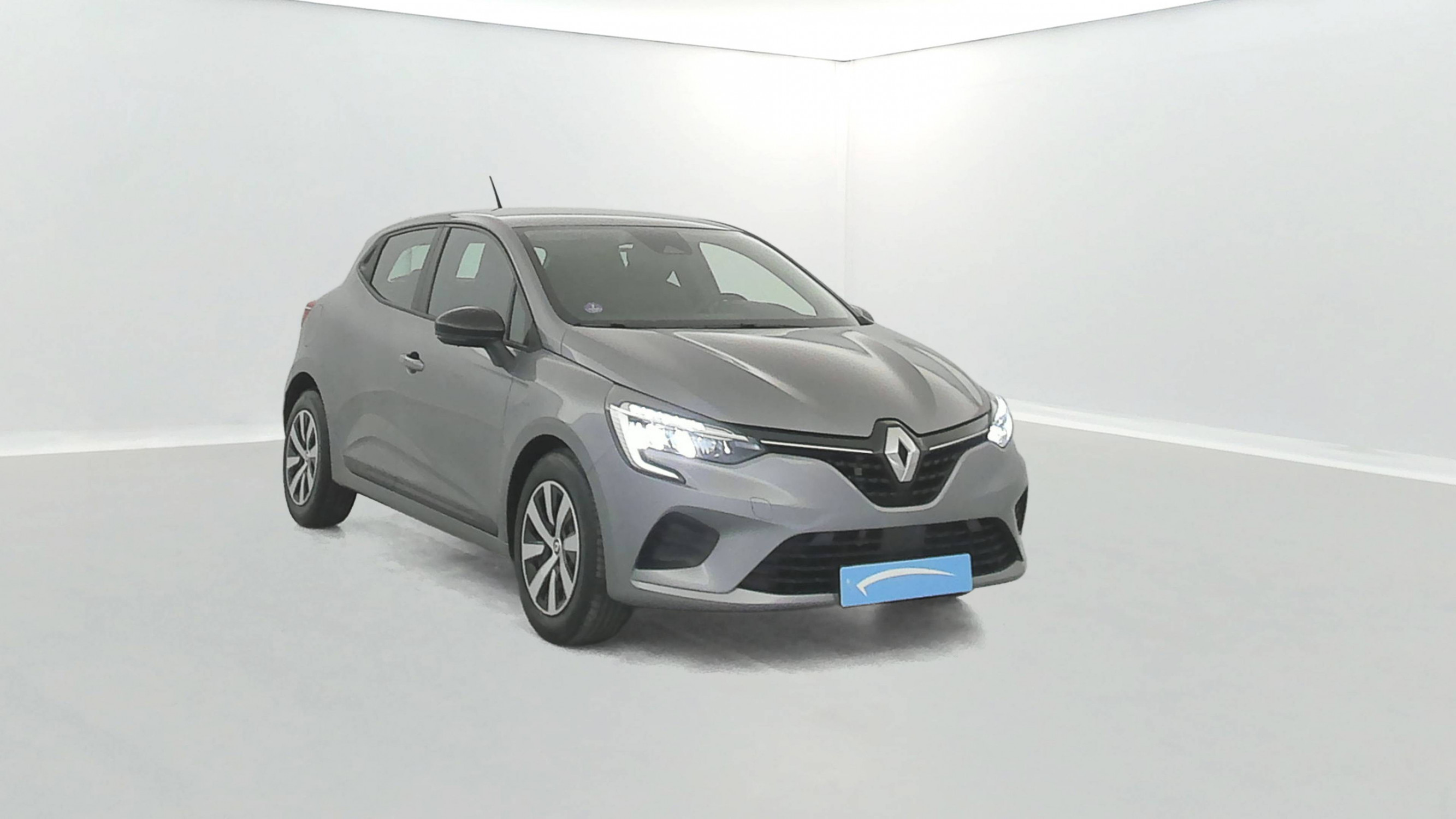 Vente en ligne Renault Clio 5 Clio TCe 90 au prix de 15 990 €