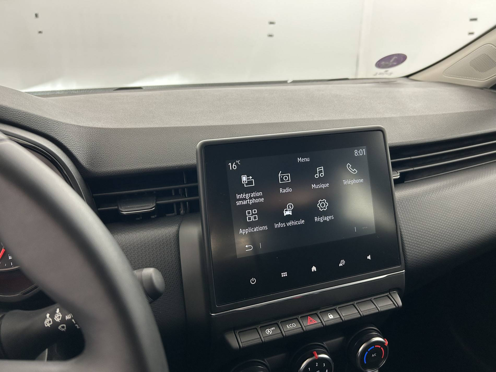 Vente en ligne Renault Clio 5 Clio TCe 90 au prix de 15 990 €