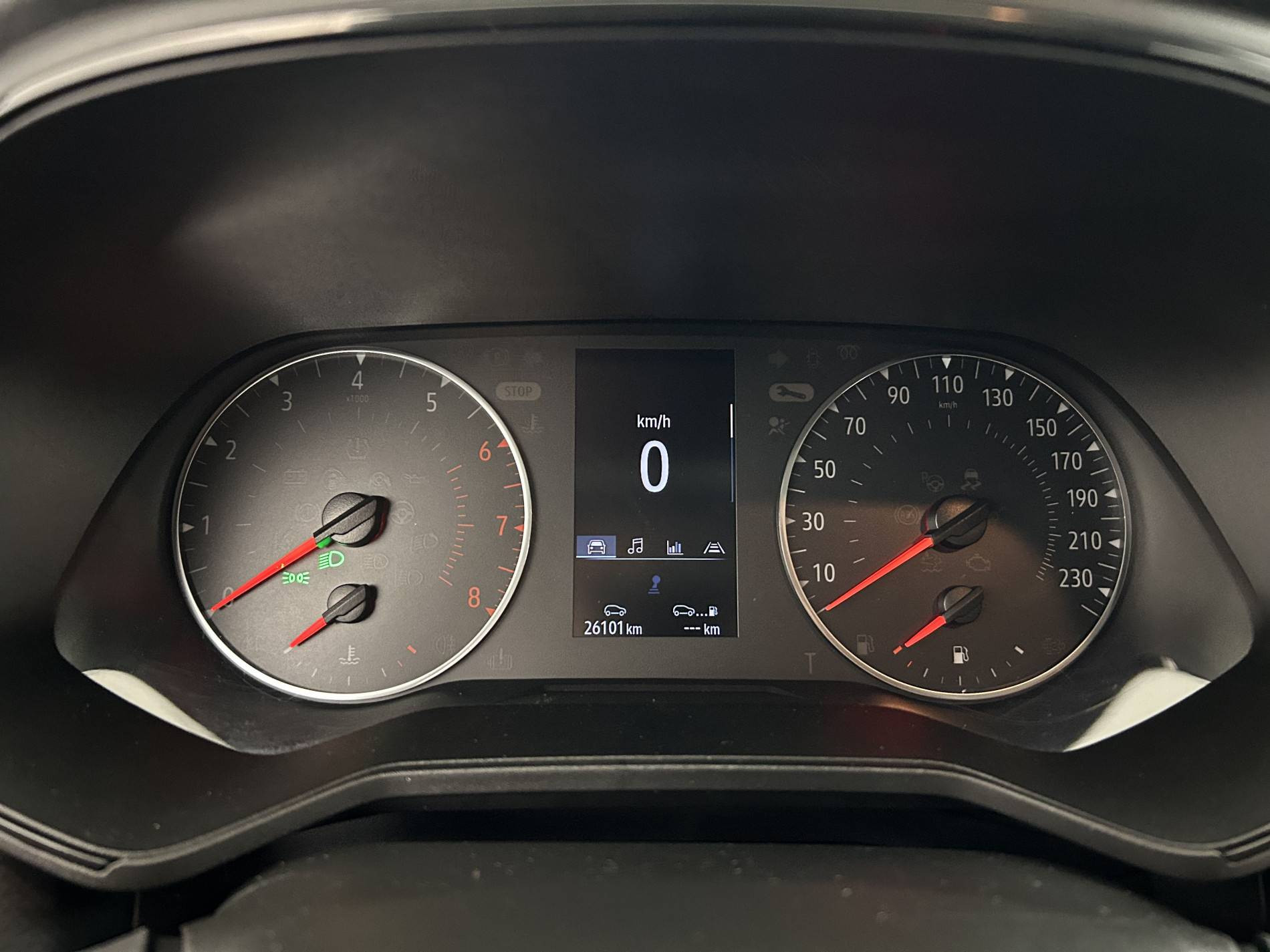 Vente en ligne Renault Clio 5 Clio TCe 90 au prix de 15 990 €