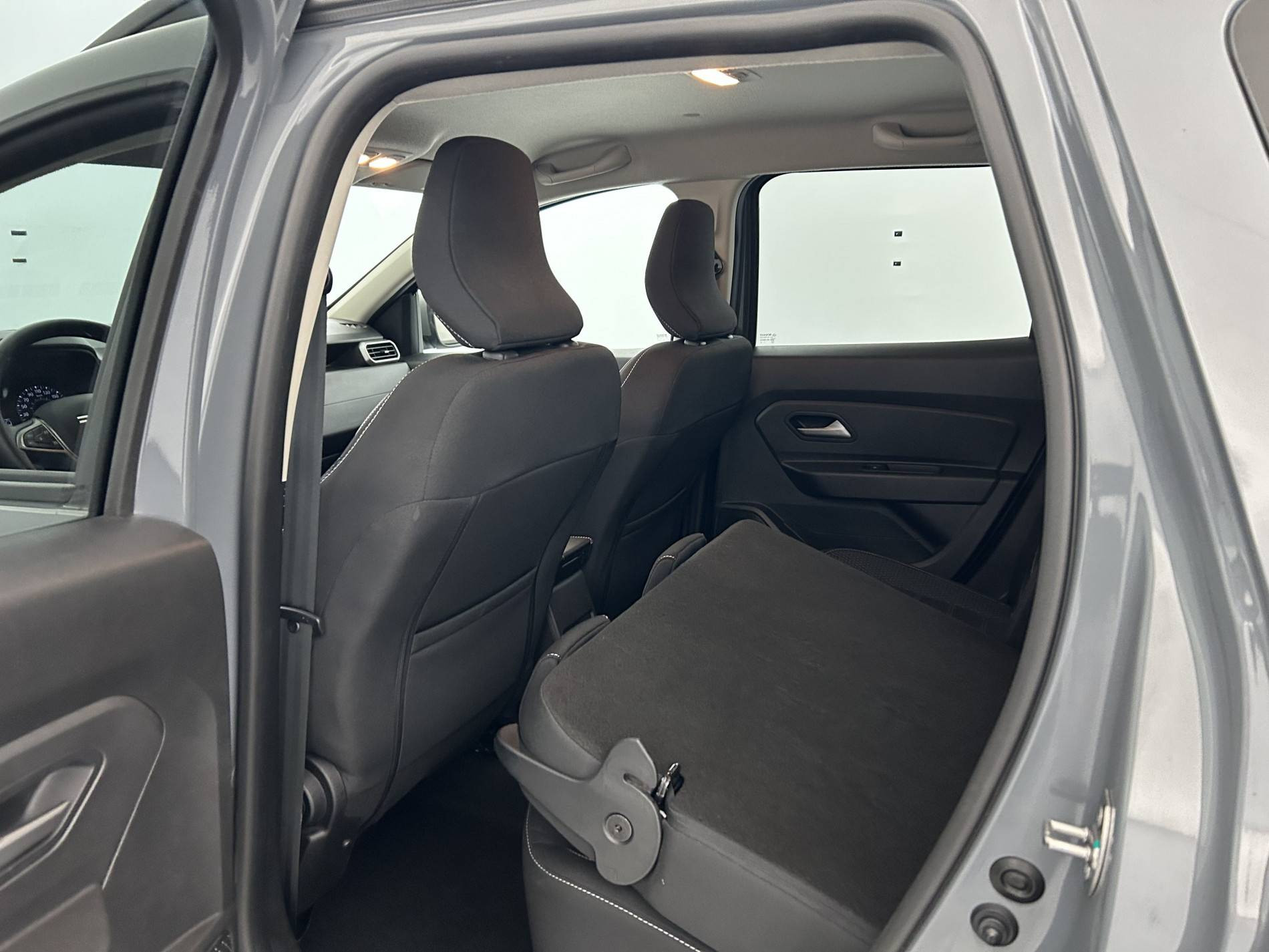 Vente en ligne Dacia Duster  ECO-G 100 4x2 au prix de 17 990 €