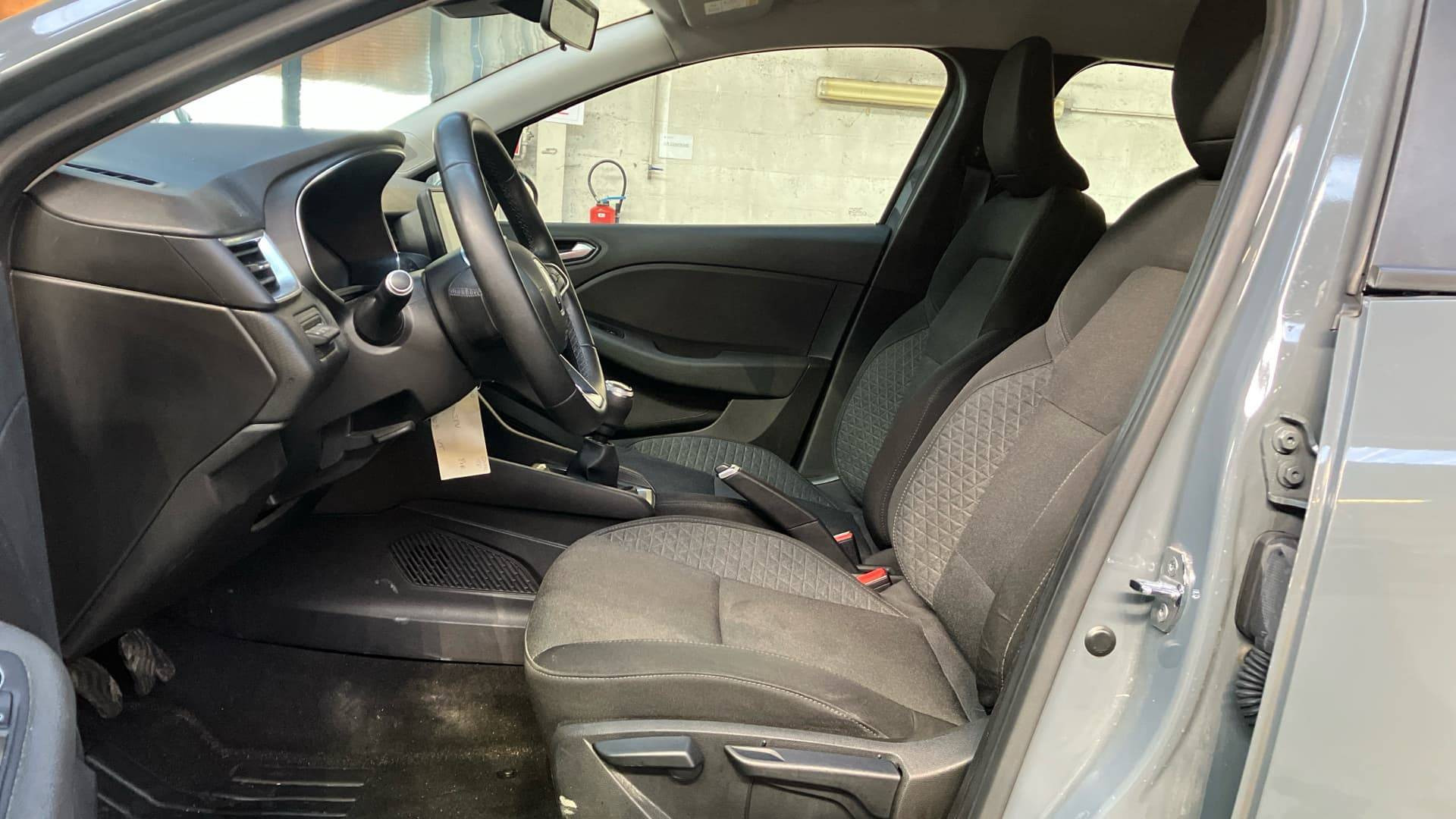 Vente en ligne Renault Clio 5 Clio Blue dCi 85 au prix de 13 890 €