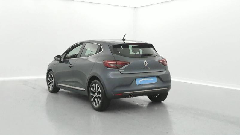 Vente en ligne Renault Clio 5 Clio TCe 90 - 21N au prix de 15 990 €