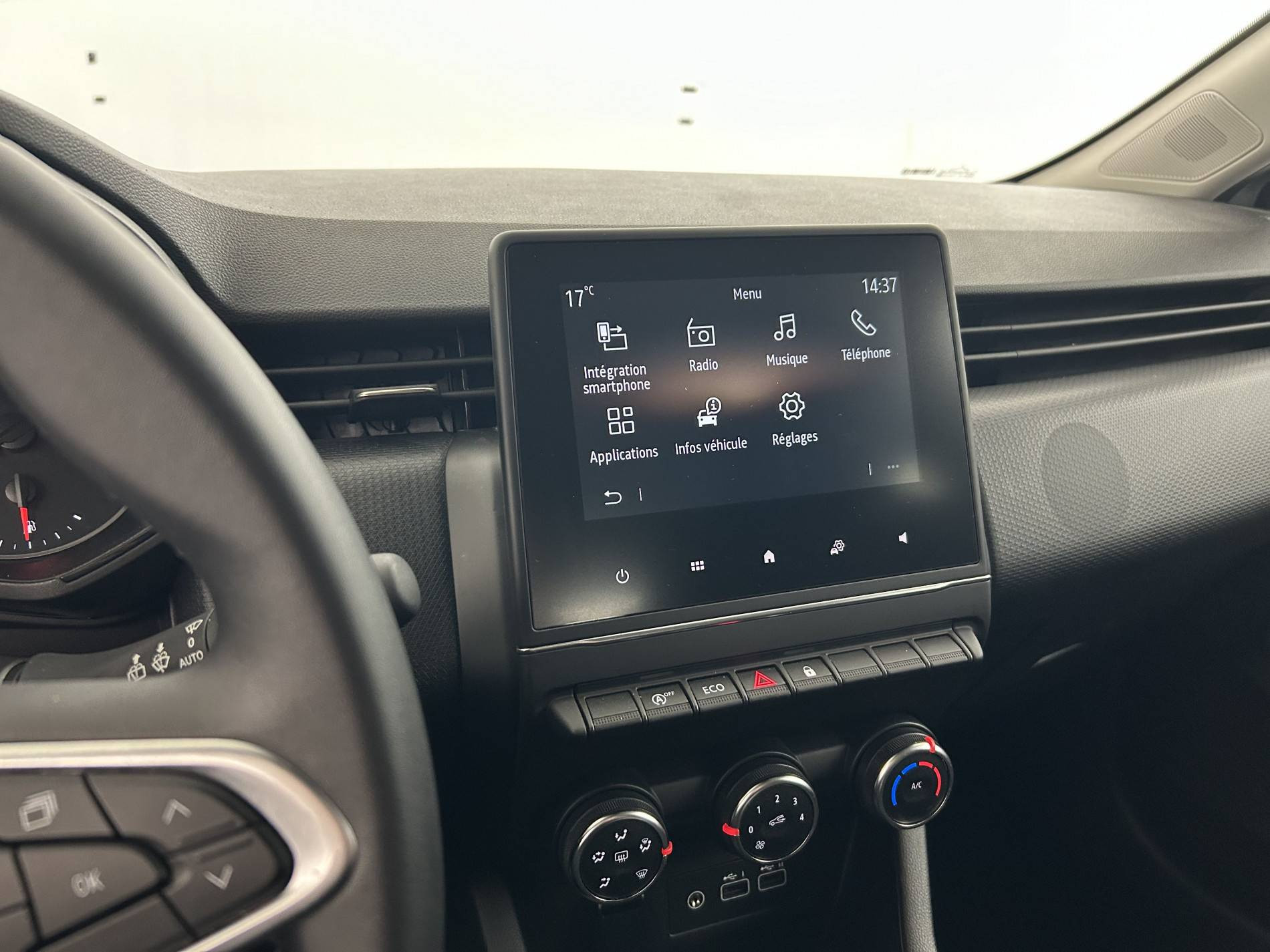 Vente en ligne Renault Clio 5 Clio TCe 90 au prix de 15 490 €