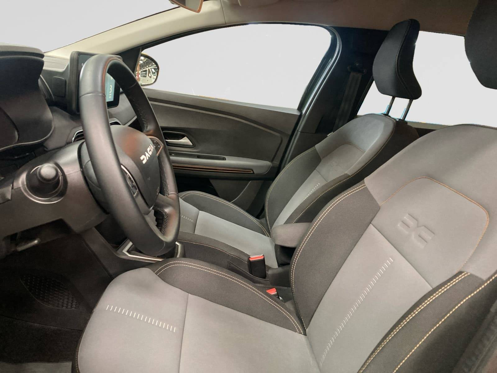 Vente en ligne Dacia Jogger  ECO-G 100 7 places au prix de 21 290 €