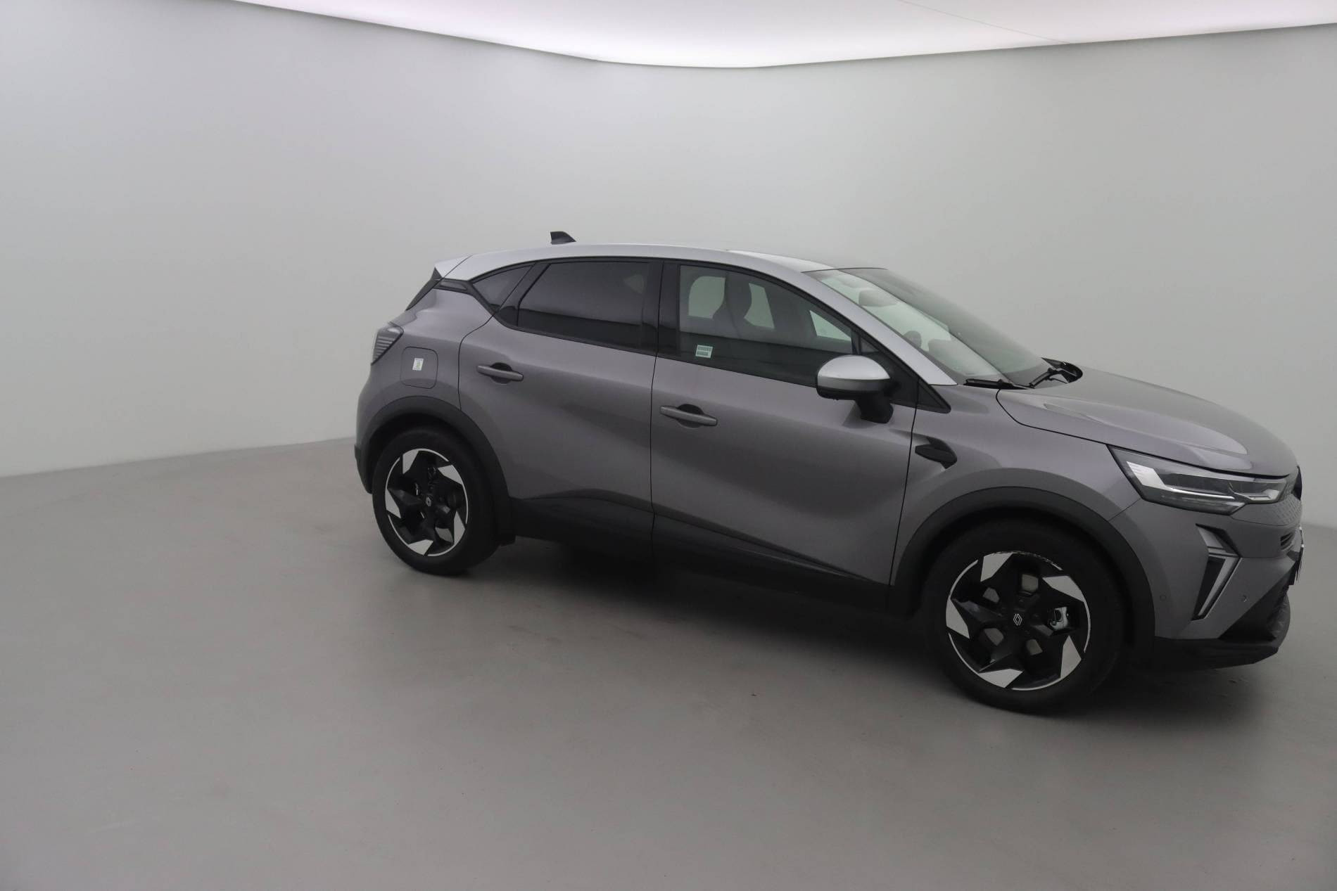 Vente en ligne Renault Captur  E-Tech full hybrid 145 ch au prix de 26 990 €