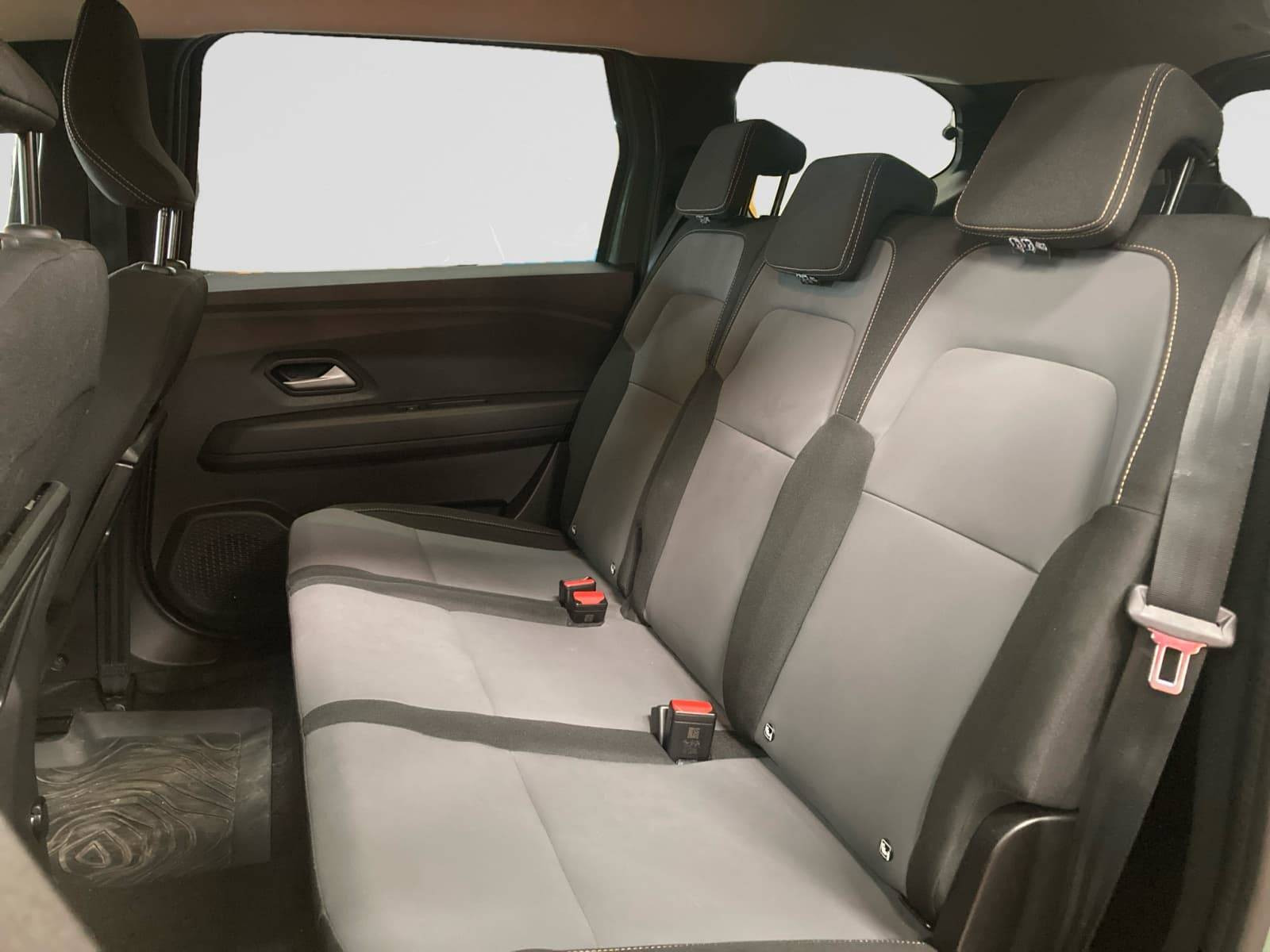 Vente en ligne Dacia Jogger  ECO-G 100 7 places au prix de 21 290 €