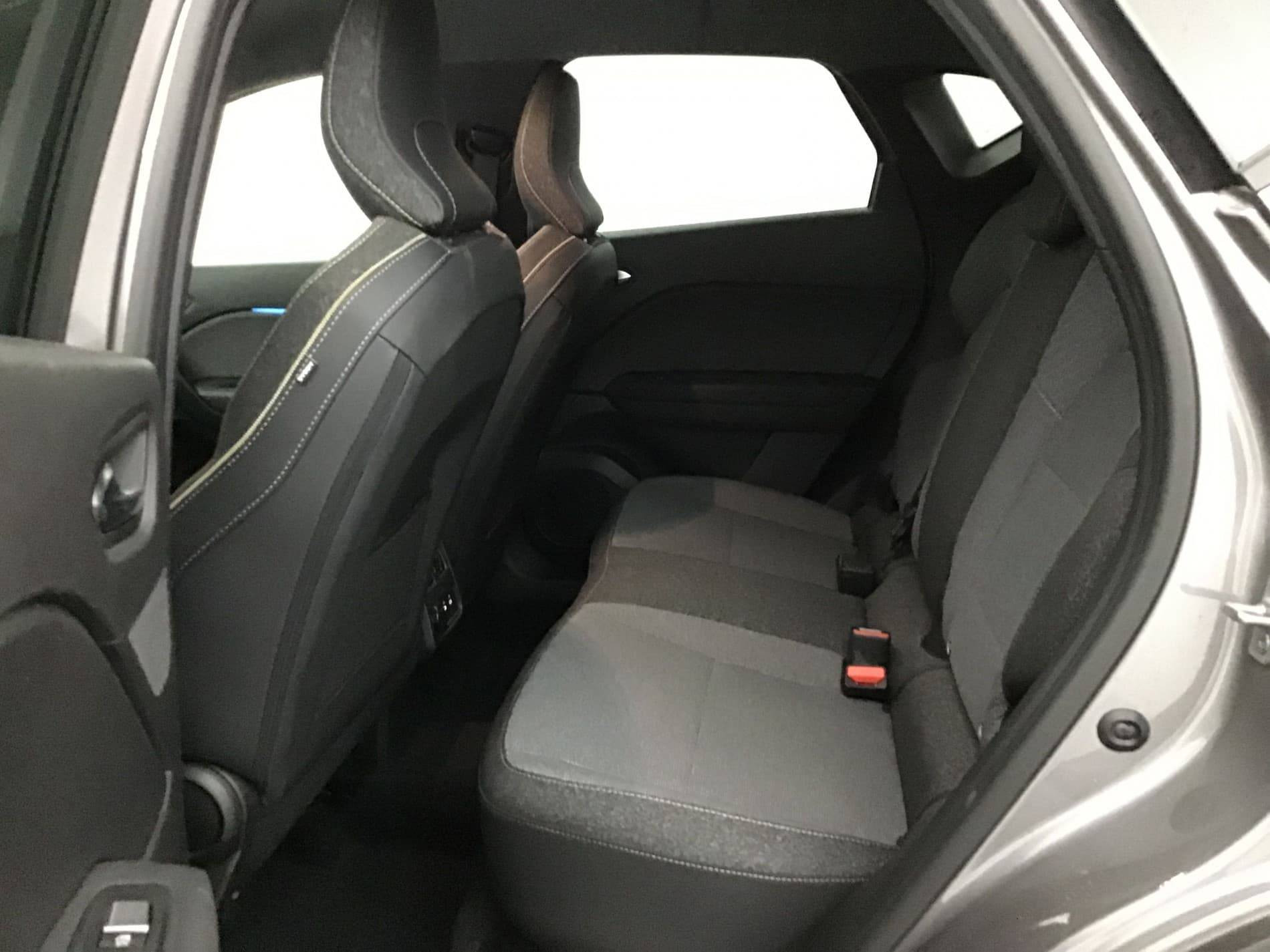 Vente en ligne Renault Captur  E-Tech full hybrid 145 ch au prix de 26 990 €