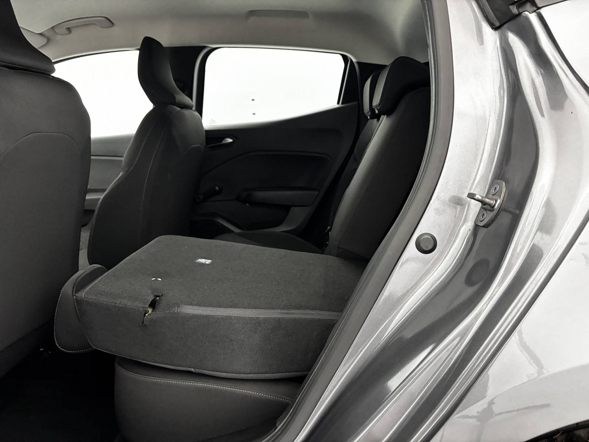 Vente en ligne Renault Clio 5 Clio TCe 90 au prix de 15 990 €