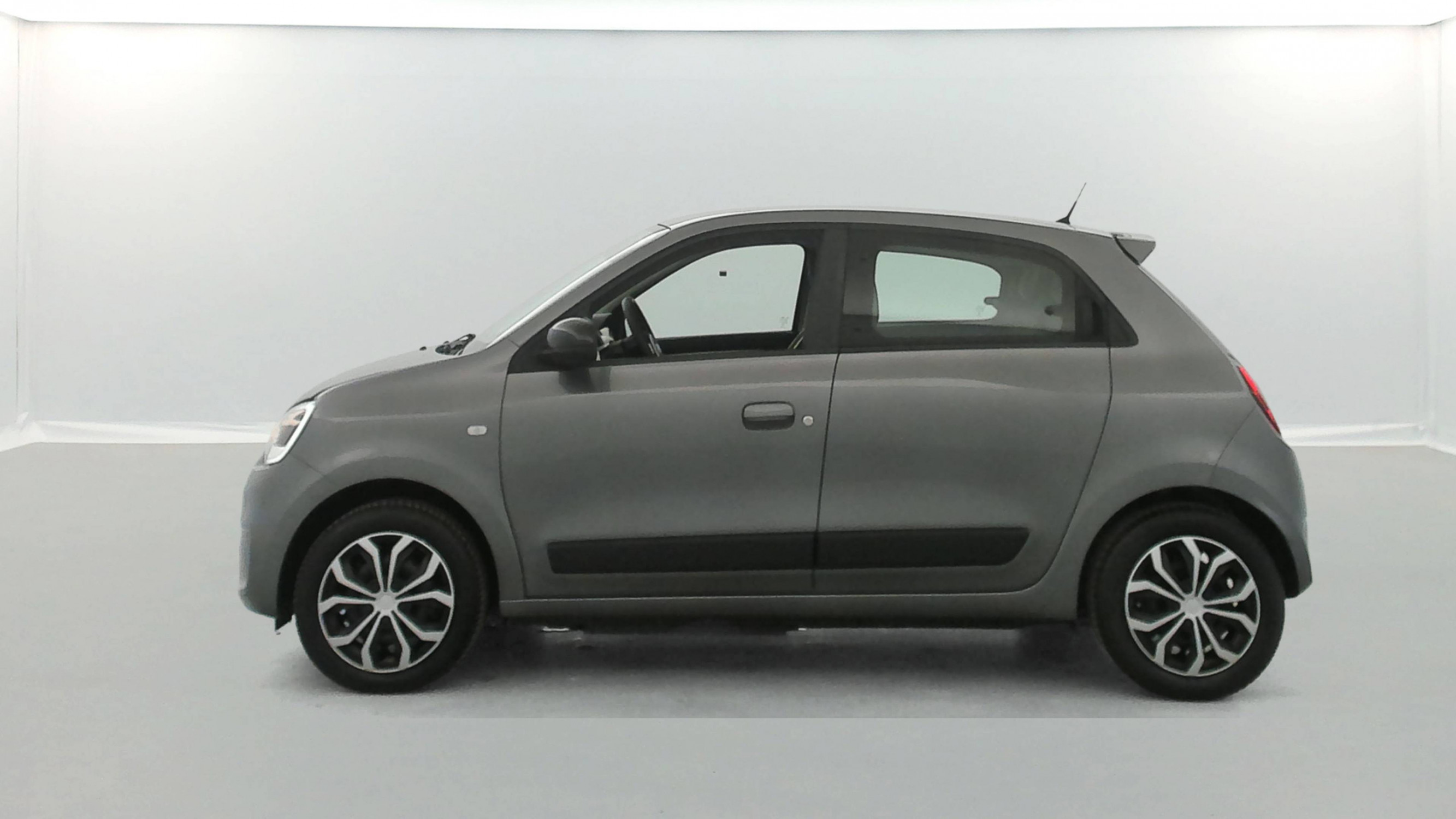 Vente en ligne Renault Twingo Electrique Twingo III E-Tech au prix de 11 690 €