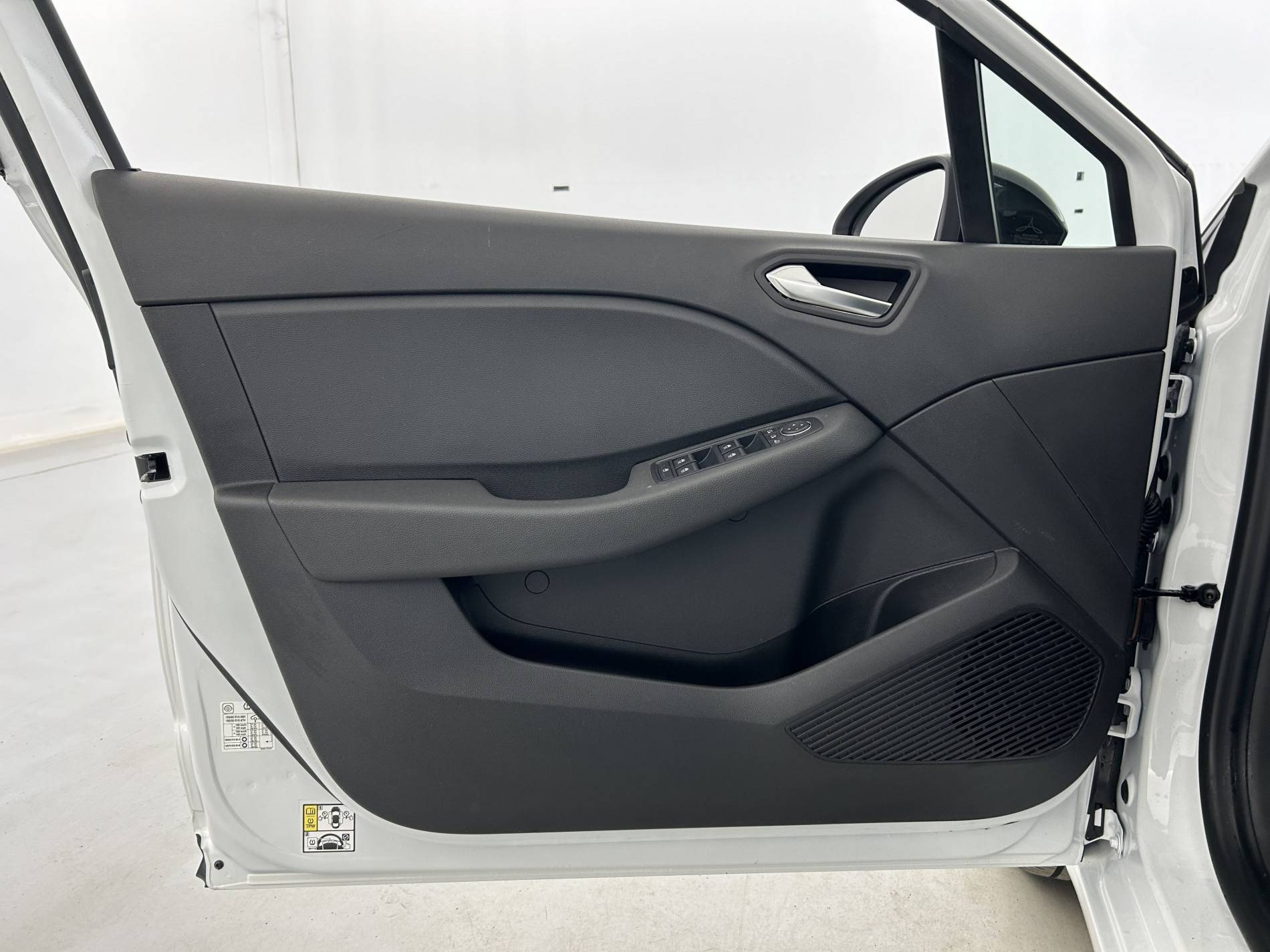 Vente en ligne Renault Clio 5 Clio SCe 65 au prix de 14 490 €