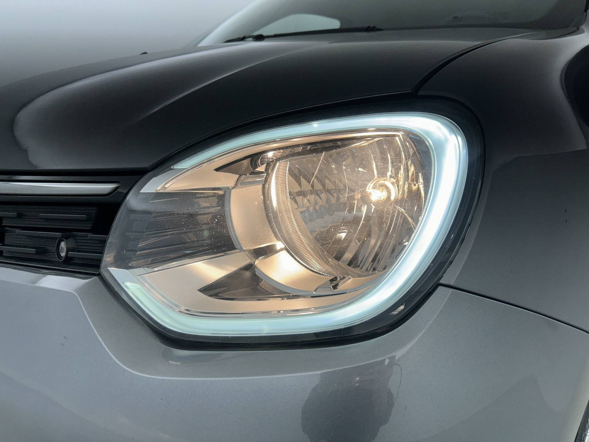 Vente en ligne Renault Twingo Electrique Twingo III E-Tech au prix de 11 690 €