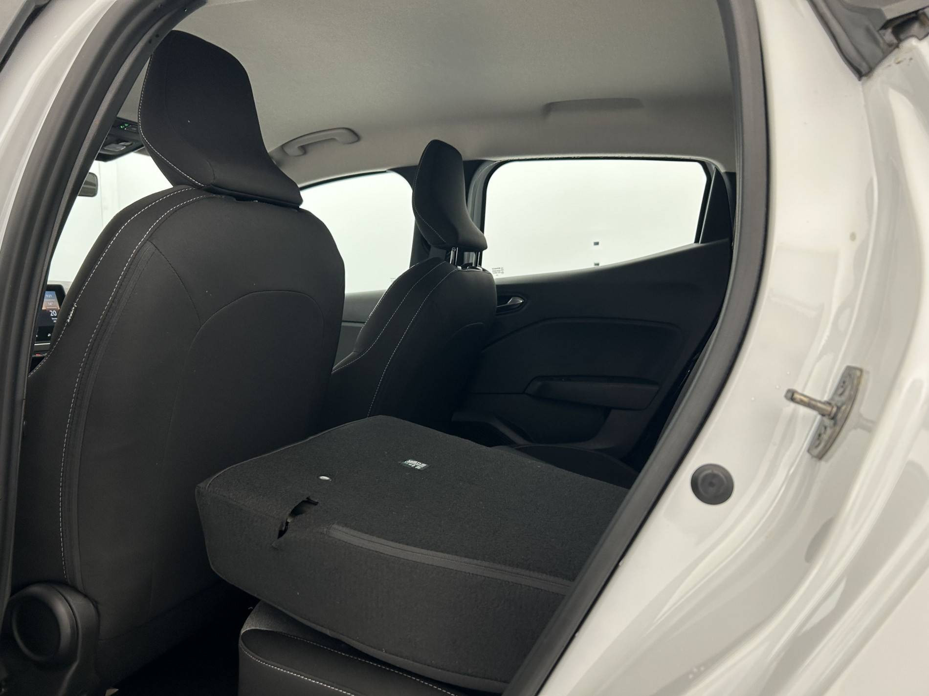 Vente en ligne Renault Clio 5 Clio SCe 65 au prix de 14 490 €