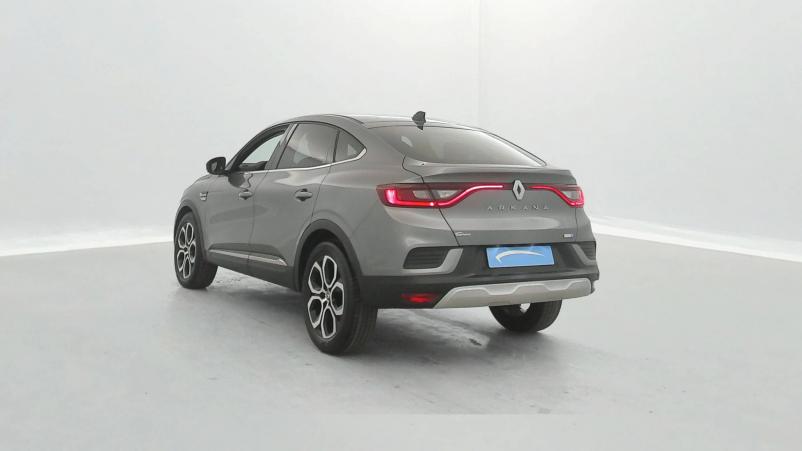 Vente en ligne Renault Arkana  E-Tech 145 au prix de 21 900 €