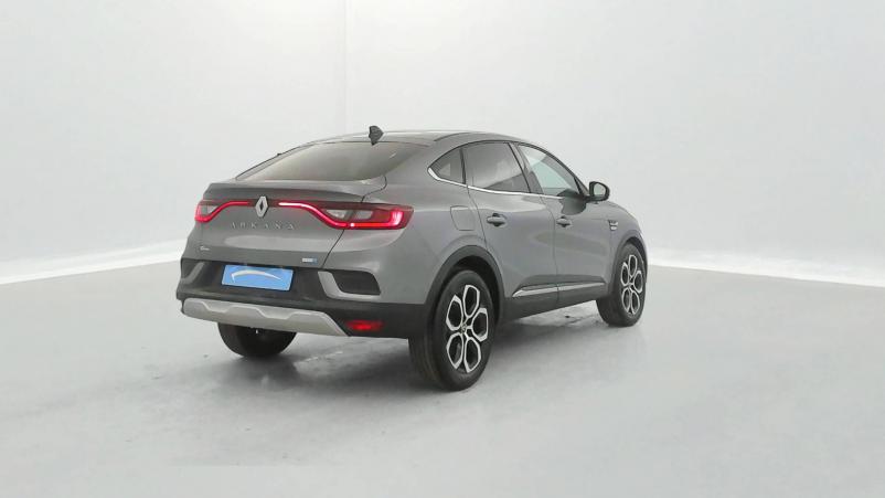 Vente en ligne Renault Arkana  E-Tech 145 au prix de 21 900 €