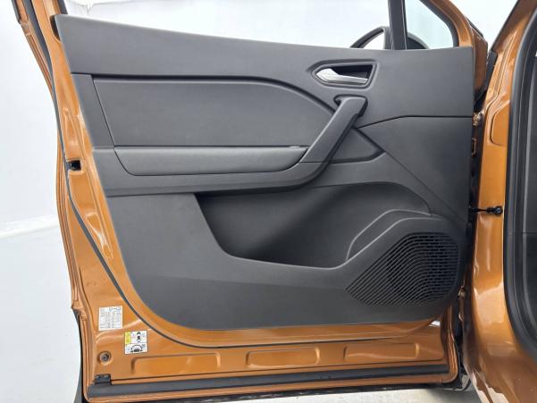 Vente en ligne Renault Captur  TCe 100 au prix de 16 990 €