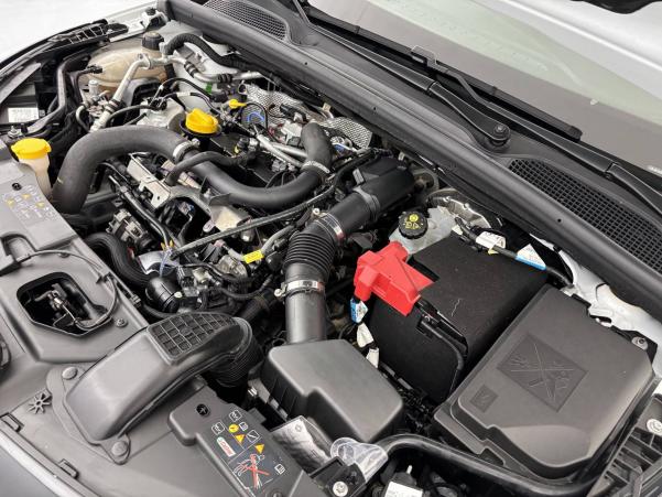 Vente en ligne Renault Clio 5 Clio TCe 90 - 21 au prix de 14 990 €