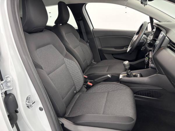 Vente en ligne Renault Clio 5 Clio TCe 90 - 21 au prix de 14 990 €