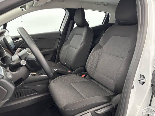 Vente en ligne Renault Clio 5 Clio TCe 90 - 21 au prix de 14 990 €