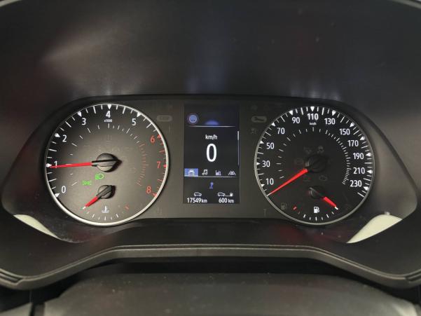 Vente en ligne Renault Clio 5 Clio TCe 90 au prix de 15 990 €
