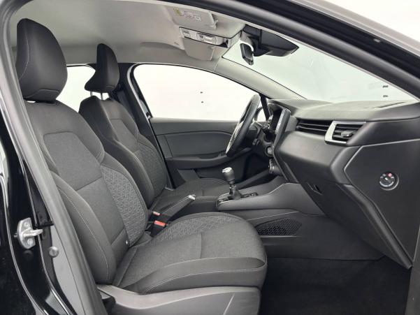 Vente en ligne Renault Clio 5 Clio TCe 90 au prix de 15 990 €