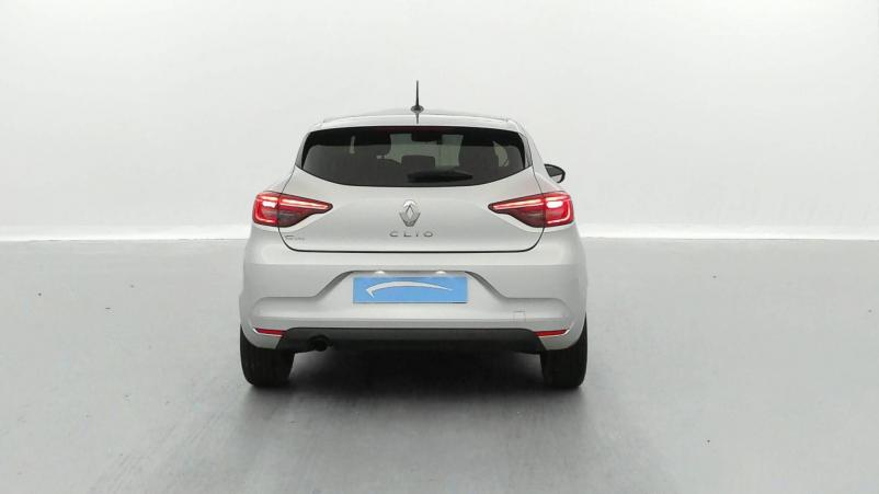 Vente en ligne Renault Clio 5 Clio Blue dCi 100 au prix de 17 490 €