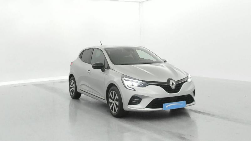 Vente en ligne Renault Clio 5 Clio Blue dCi 100 au prix de 17 490 €