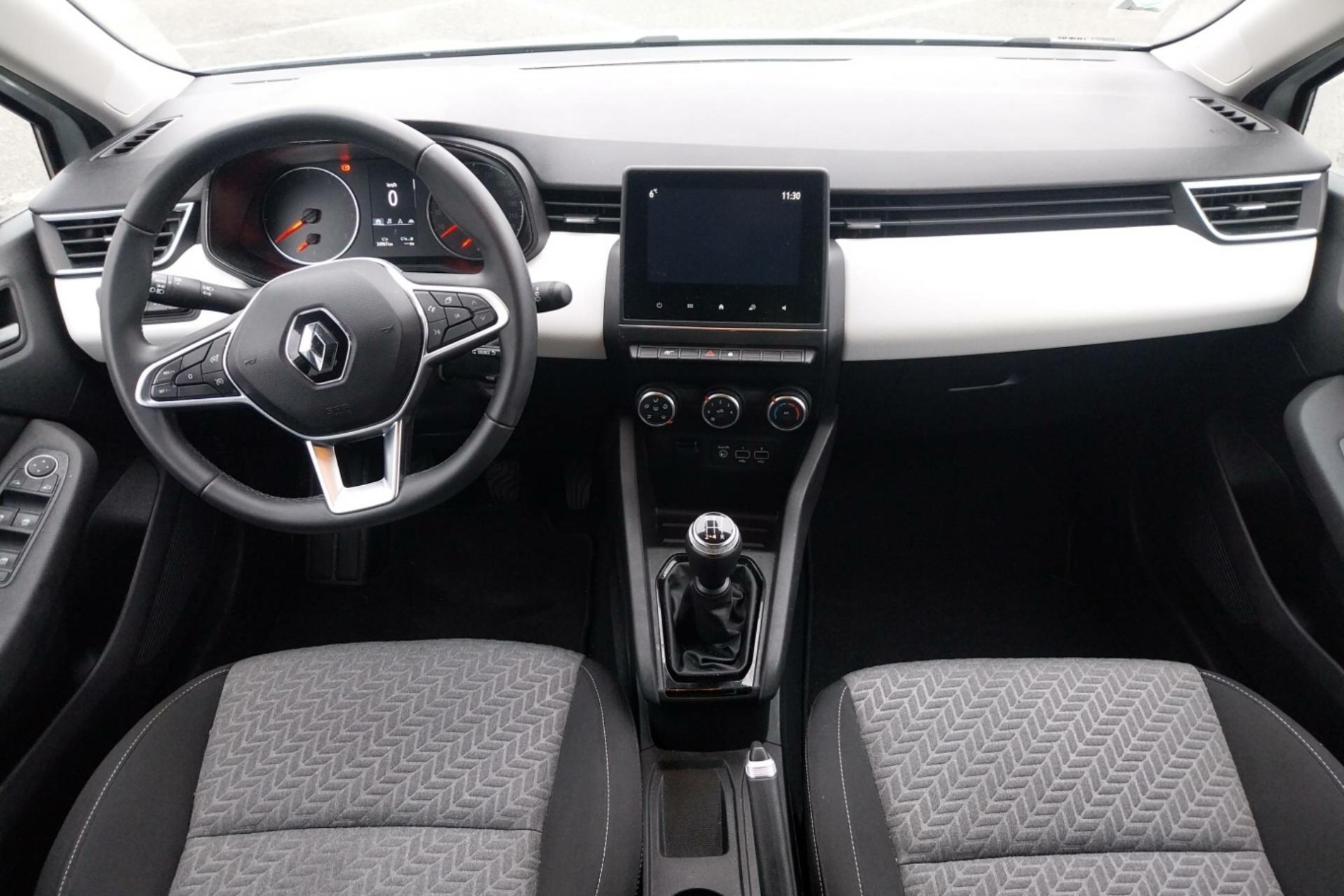 Vente en ligne Renault Clio 5 Clio SCe 65 au prix de 12 990 €