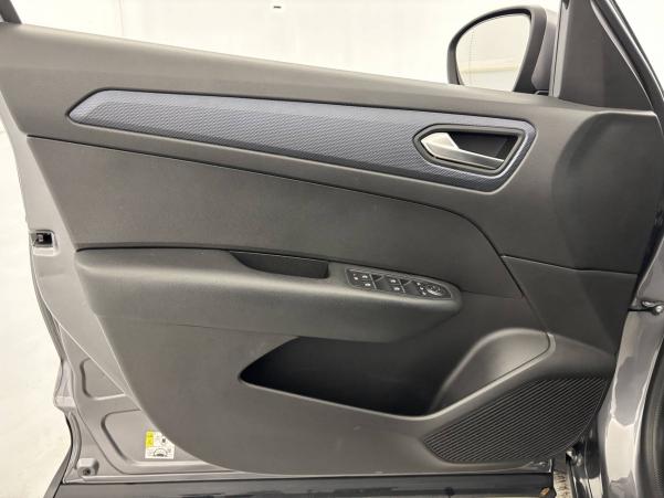 Vente en ligne Renault Arkana  E-Tech 145 au prix de 19 990 €