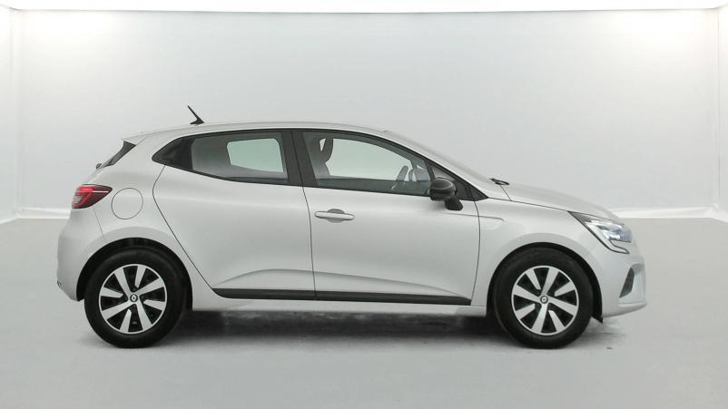 Vente en ligne Renault Clio 5 Clio TCe 90 au prix de 15 500 €