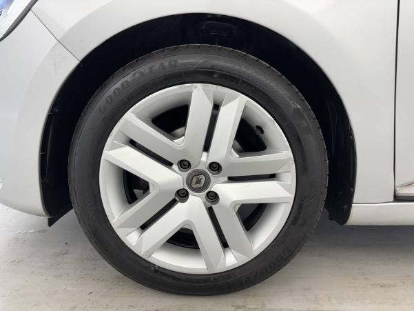 Vente en ligne Renault Clio 5 Clio TCe 90 au prix de 13 890 €