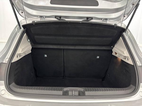 Vente en ligne Renault Clio 5 Clio TCe 90 au prix de 13 890 €