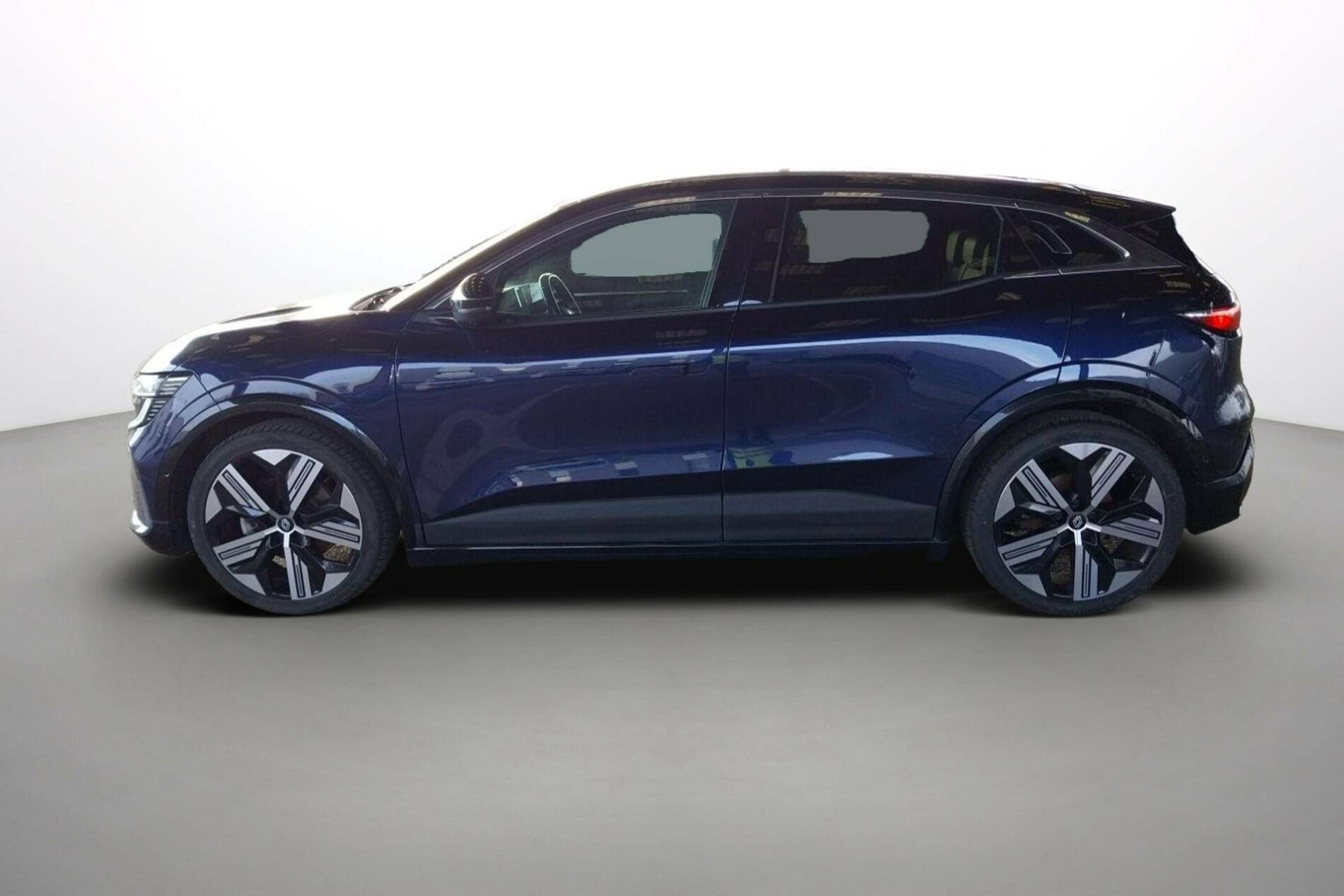 Vente en ligne Renault Megane E-Tech  EV60 220 ch super charge au prix de 24 880 €