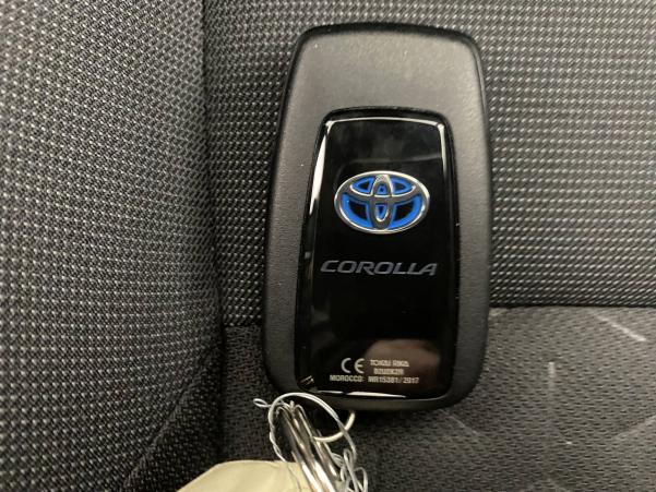 Vente en ligne Toyota Corolla Corolla Hybride 122h au prix de 18 900 €