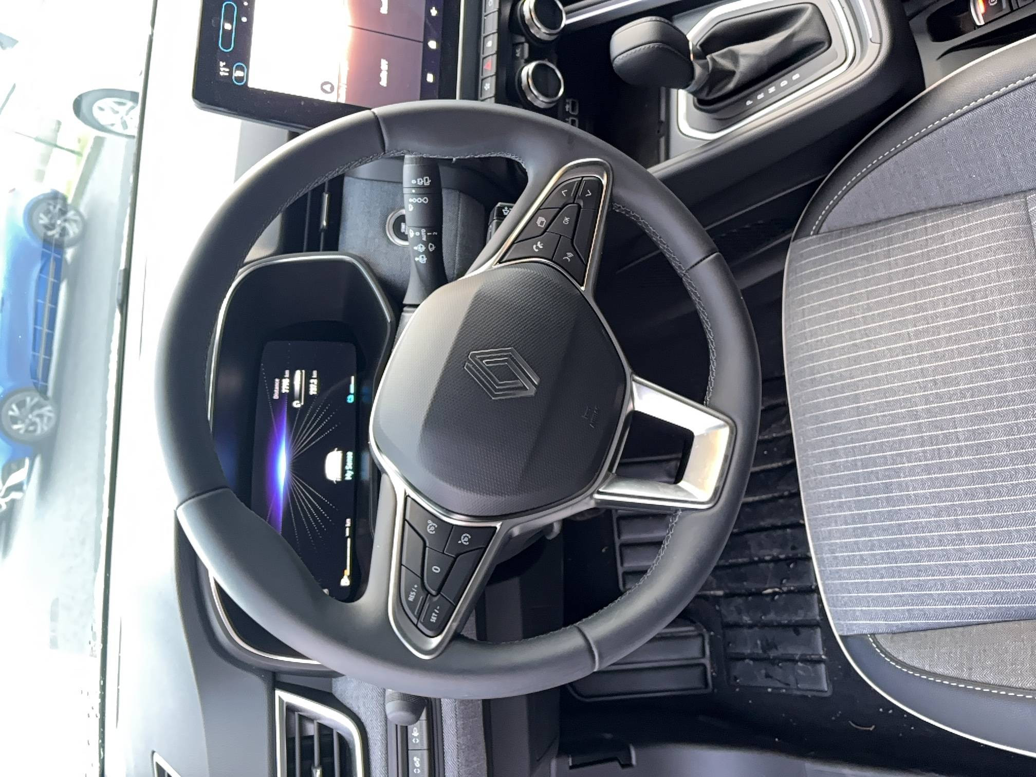 Vente en ligne Renault Clio 5 Clio E-Tech full hybrid 145 au prix de 21 990 €