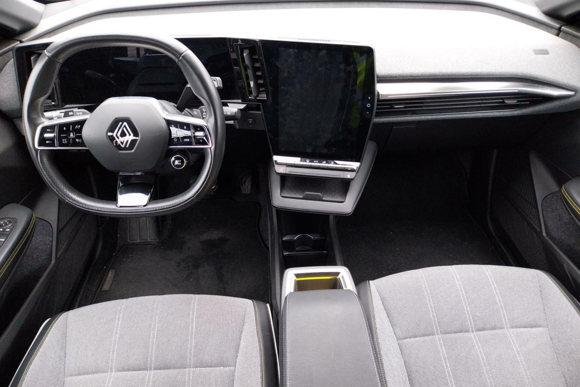 Vente en ligne Renault Megane E-Tech  EV60 220 ch super charge au prix de 21 990 €