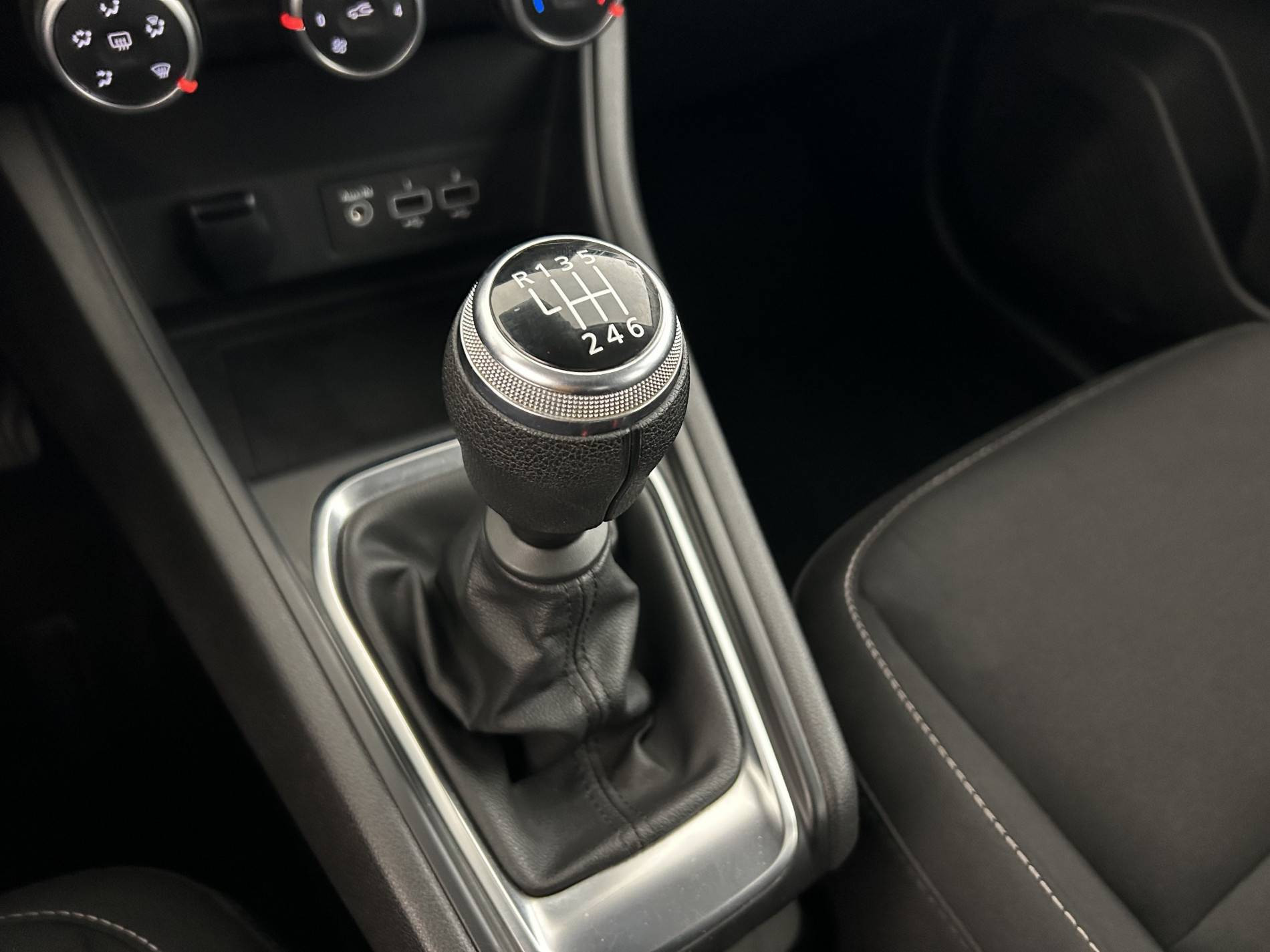 Vente en ligne Renault Captur  TCe 90 au prix de 14 990 €