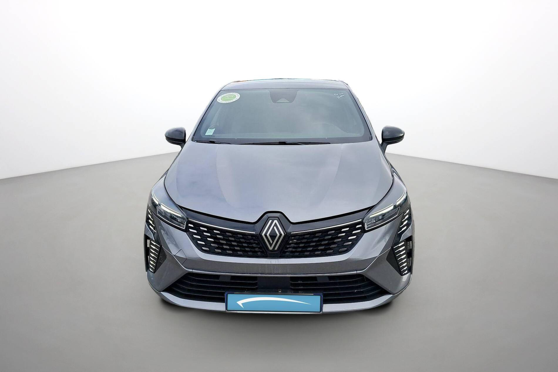 Vente en ligne Renault Clio 5 Clio E-Tech full hybrid 145 au prix de 17 990 €