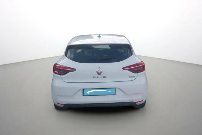 Vente en ligne Renault Clio 5 Clio E-Tech 140 au prix de 14 490 €