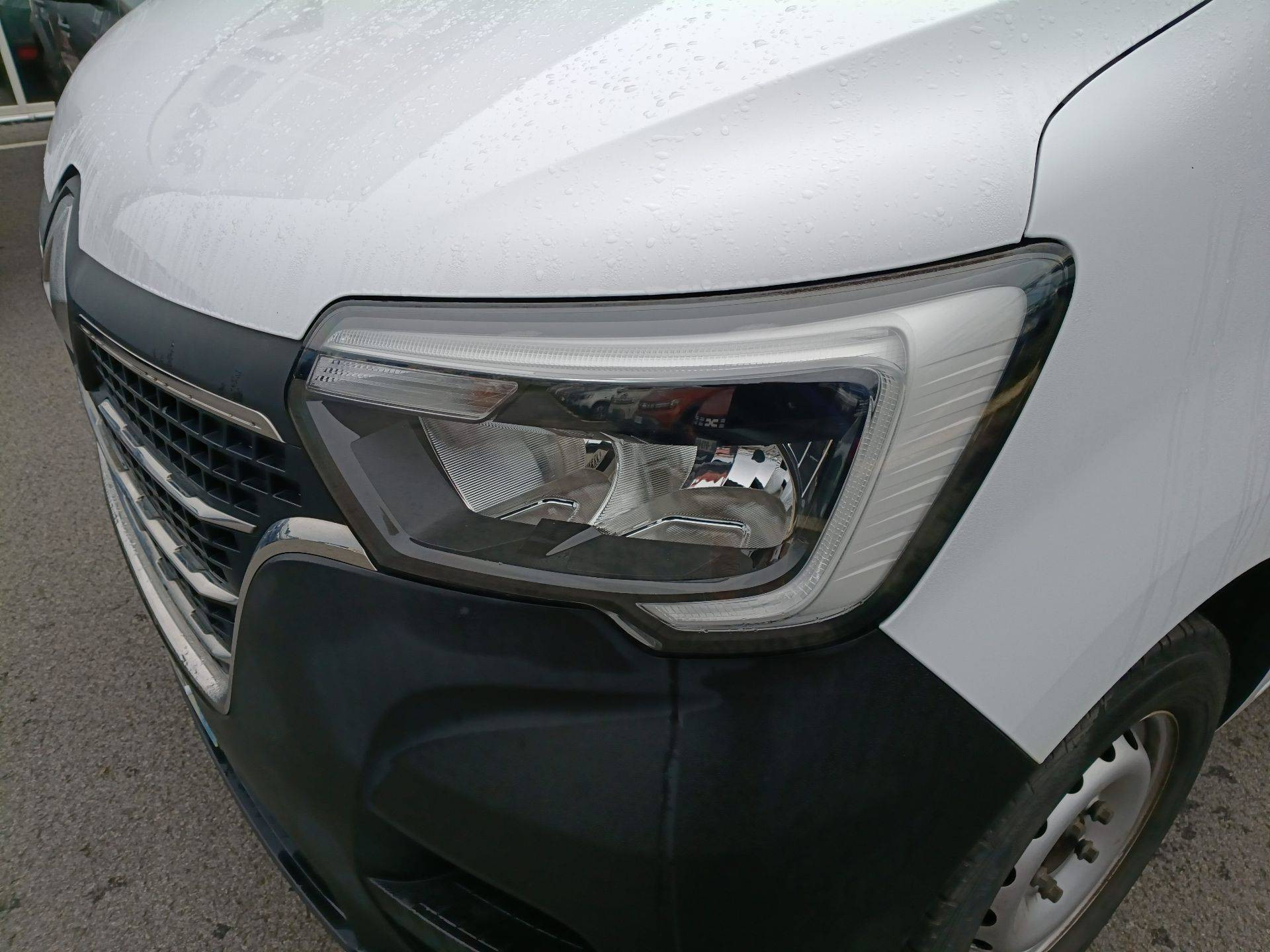 Vente en ligne Renault Master 3 Châssis Cabine MASTER PHC F3500 L3H1 ENERGY DCI 145 POUR TRANSF au prix de 20 990 €