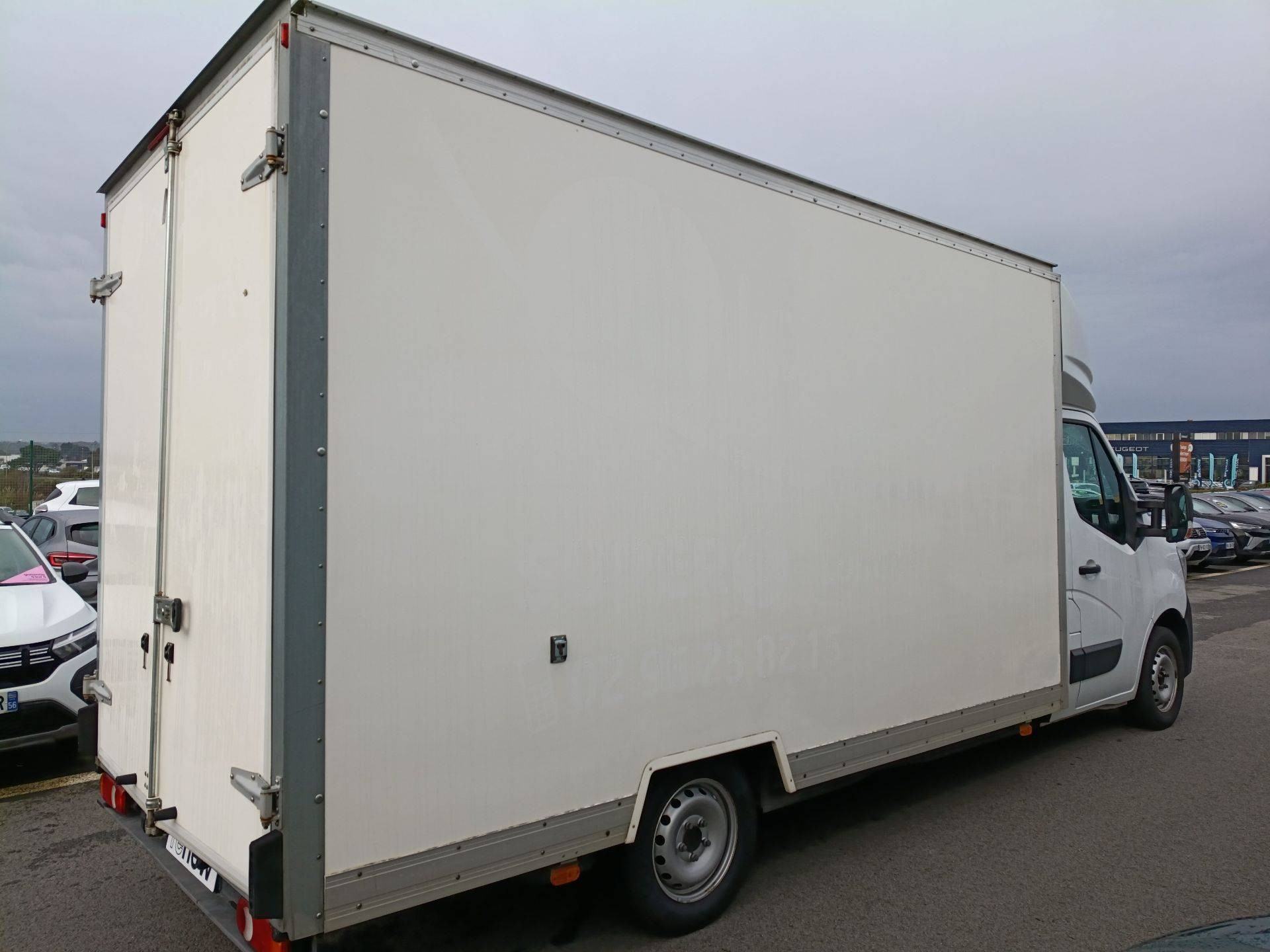 Vente en ligne Renault Master 3 Châssis Cabine MASTER PHC F3500 L3H1 ENERGY DCI 145 POUR TRANSF au prix de 20 990 €