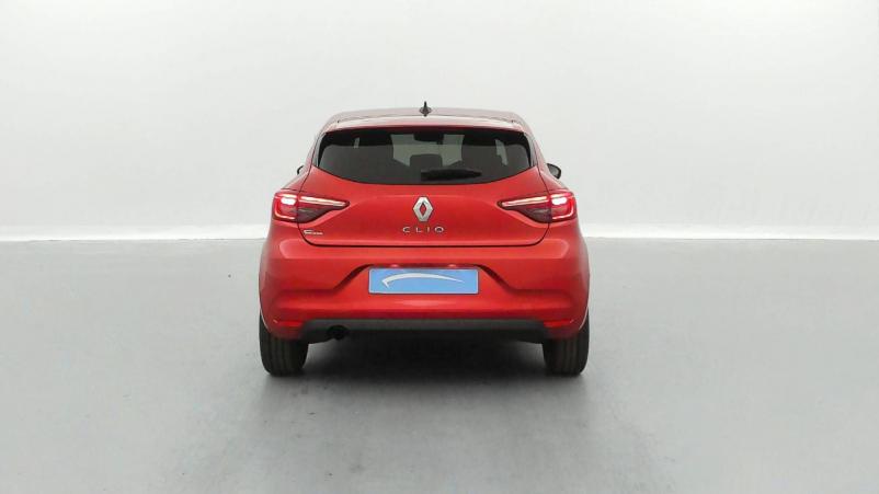 Vente en ligne Renault Clio 5 Clio Blue dCi 100 - 21N au prix de 16 900 €