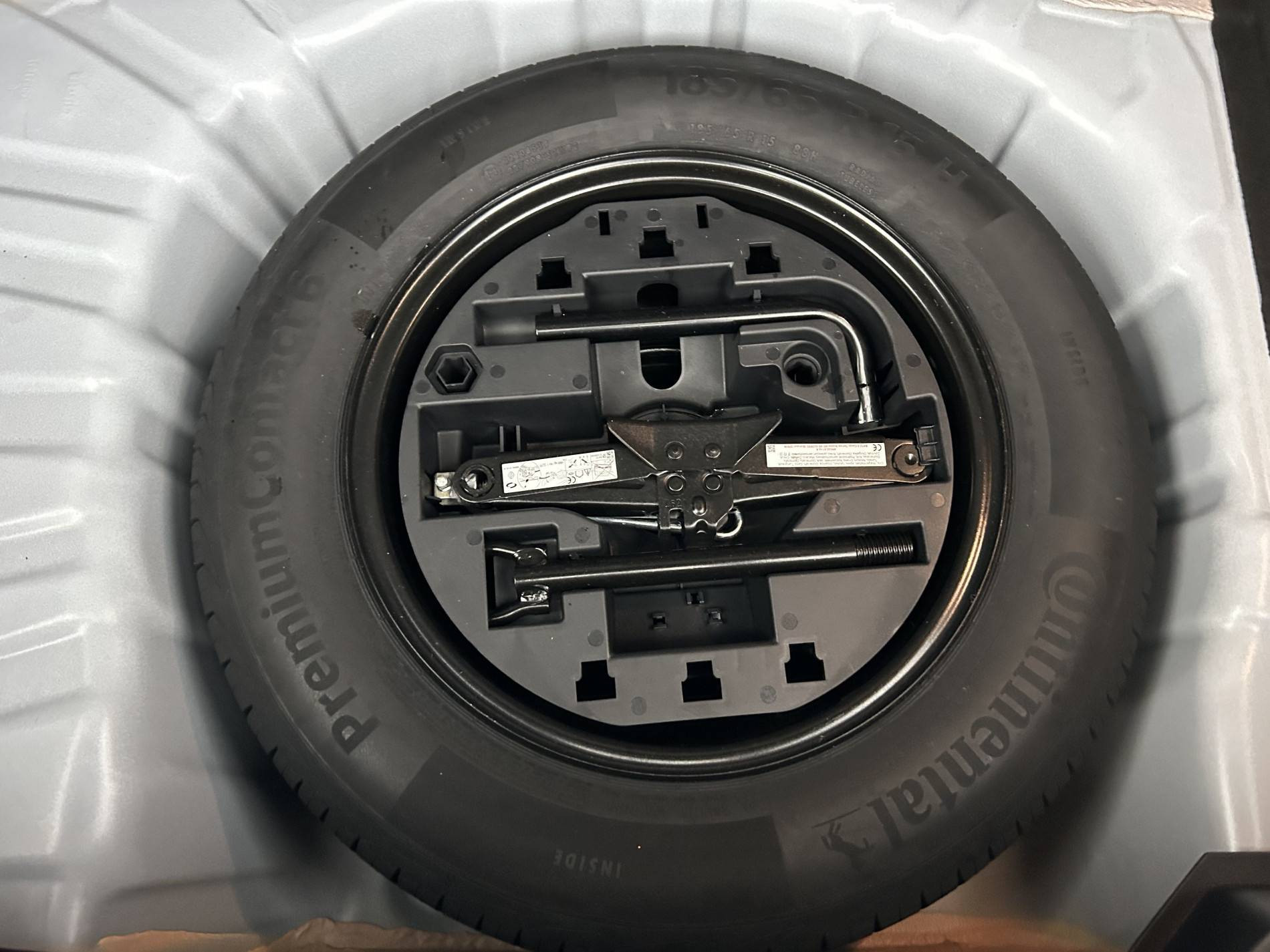 Vente en ligne Renault Clio 5 Clio TCe 90 - 21N au prix de 15 990 €