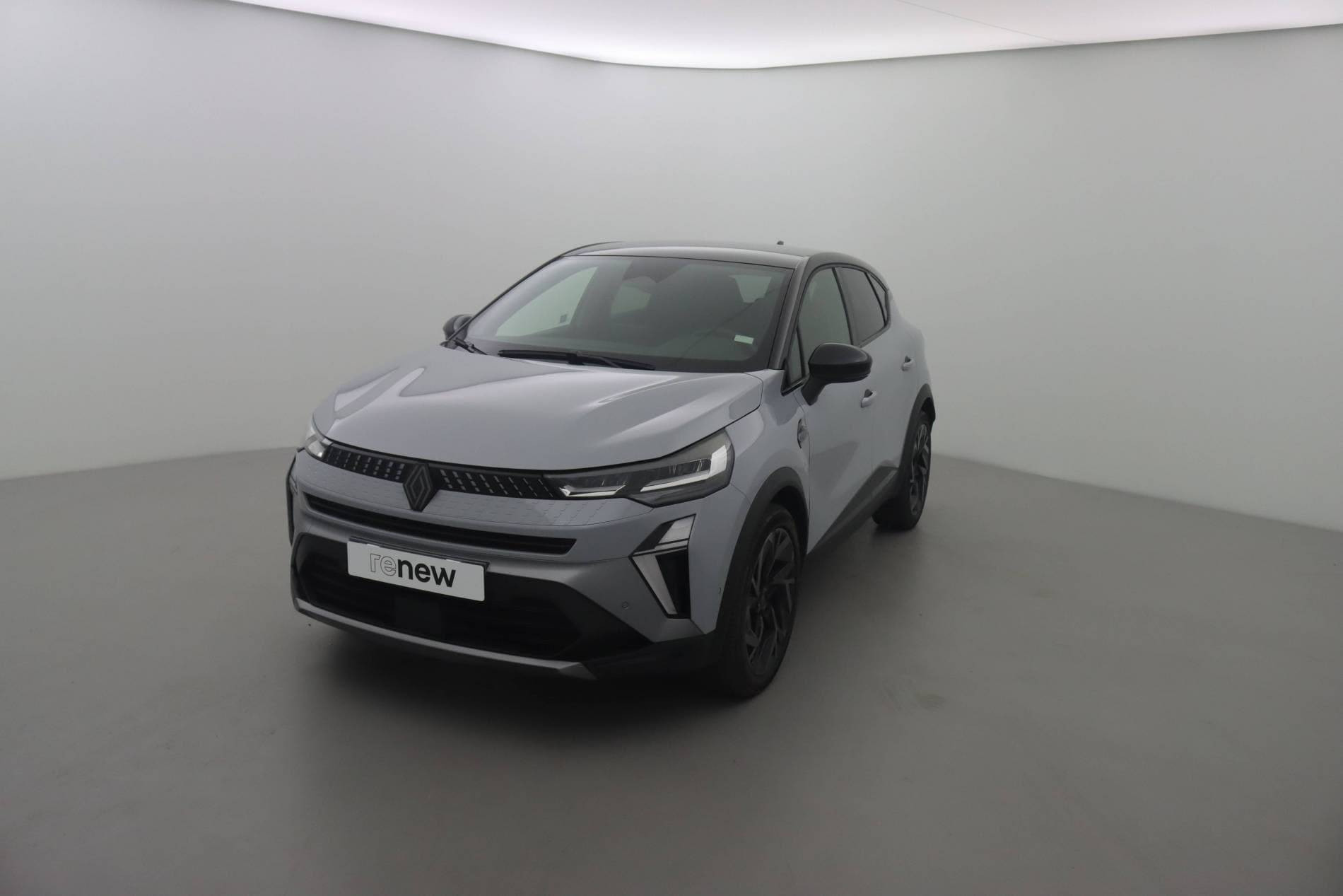 Renault Captur  E-Tech full hybrid 145 ch occasion de 2025 en vente à Lorient