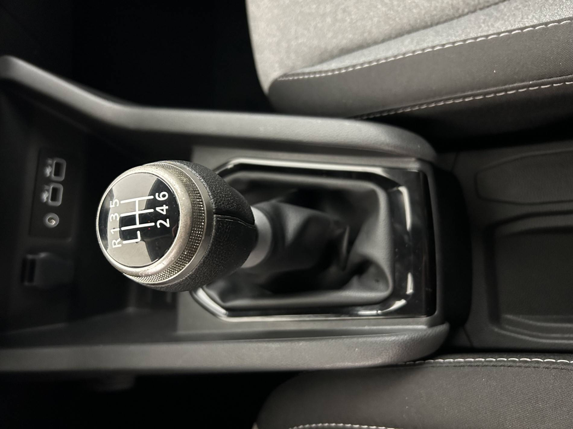 Vente en ligne Renault Clio 5 Clio Blue dCi 100 ch GSR2 au prix de 15 990 €