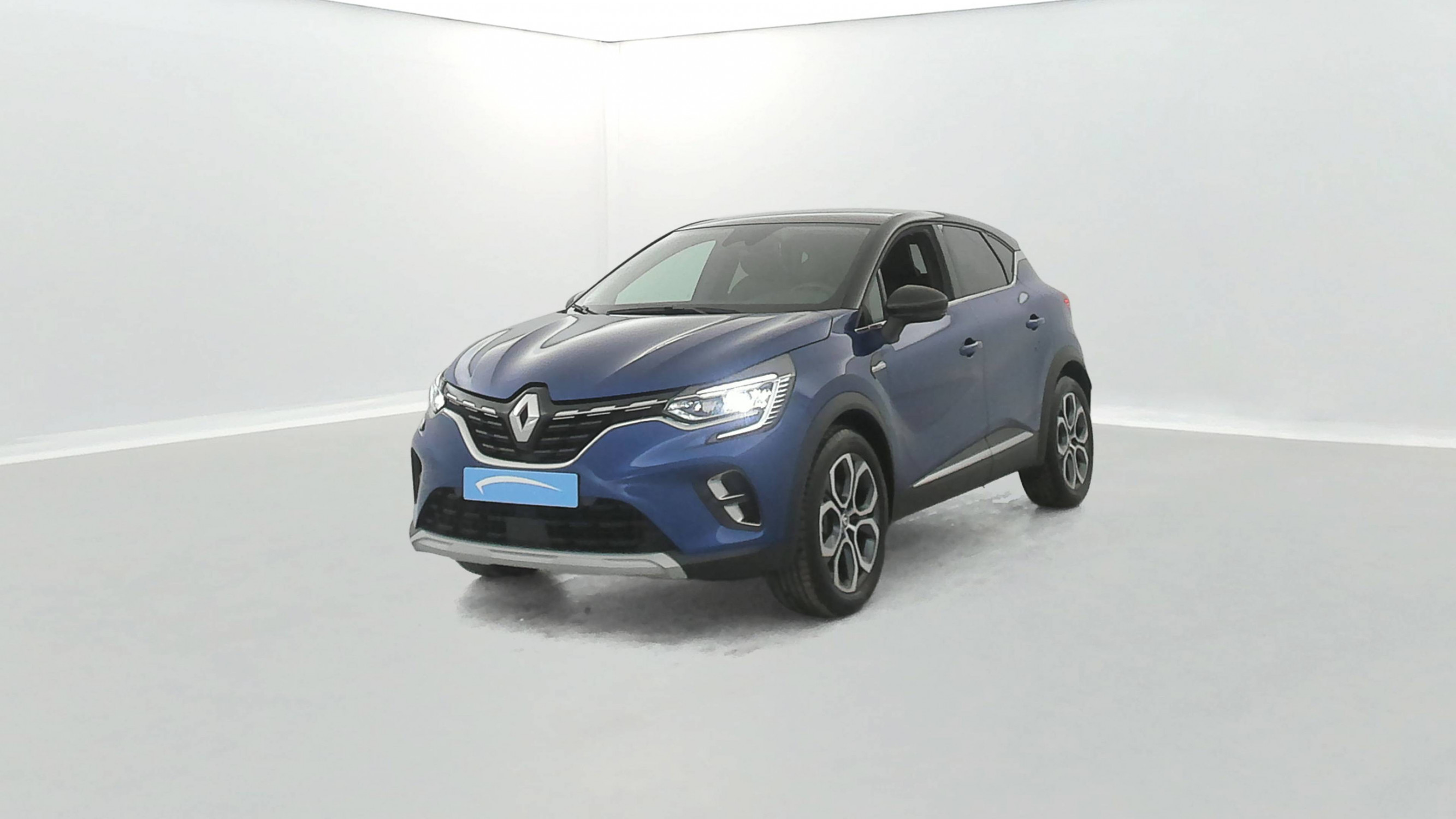 Renault Captur  E-Tech full hybrid 145 occasion de 2023 en vente à Lorient